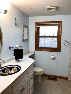 19 Clarkdale Road Kennebunk, ME 04043 - Photo 13 of 17 Bath 1