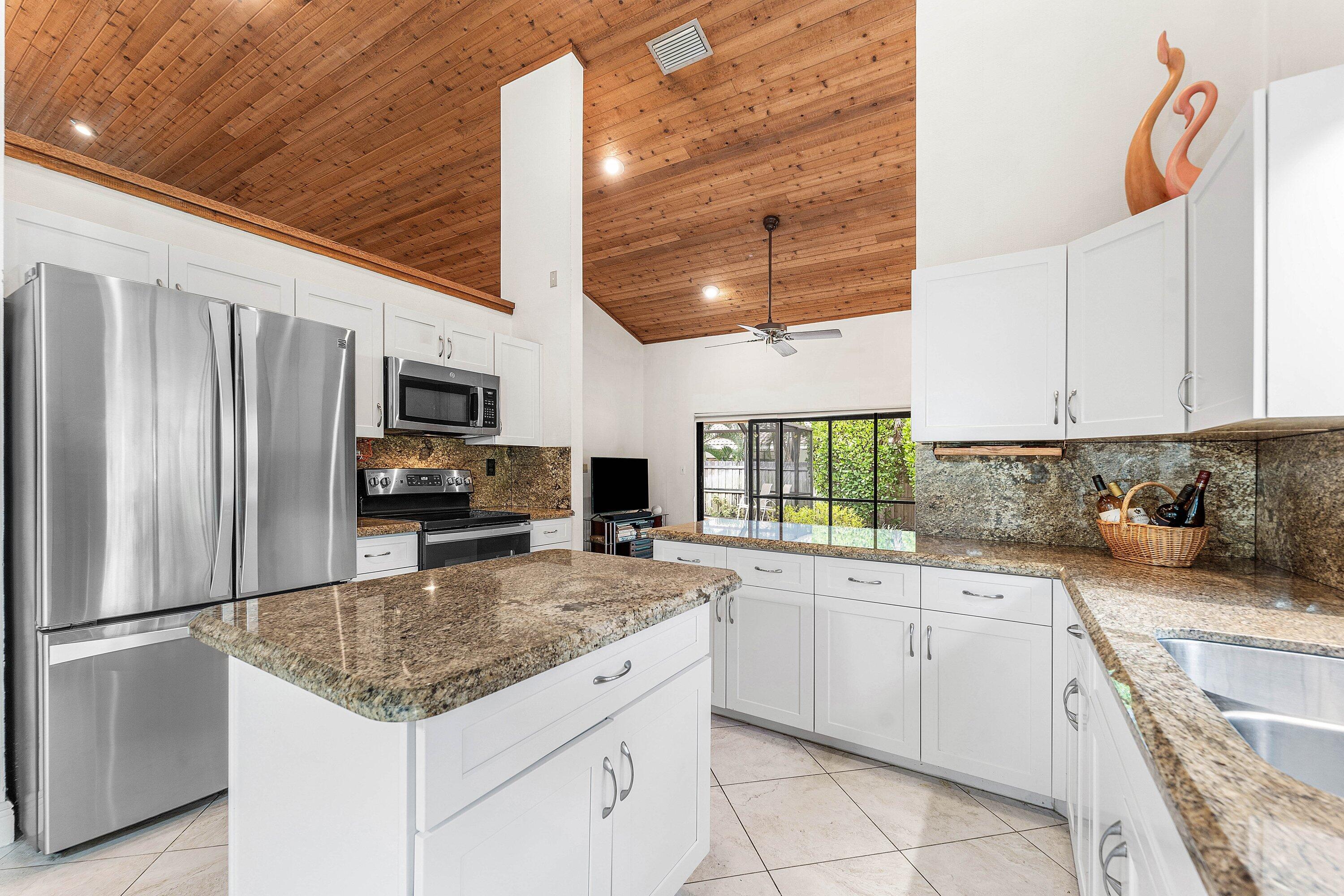 4299 Northwest 26th Avenue Boca Raton, FL 33434 - Photo 11 of 46 019-4299Northwest26thAvenue-BocaRaton-FL