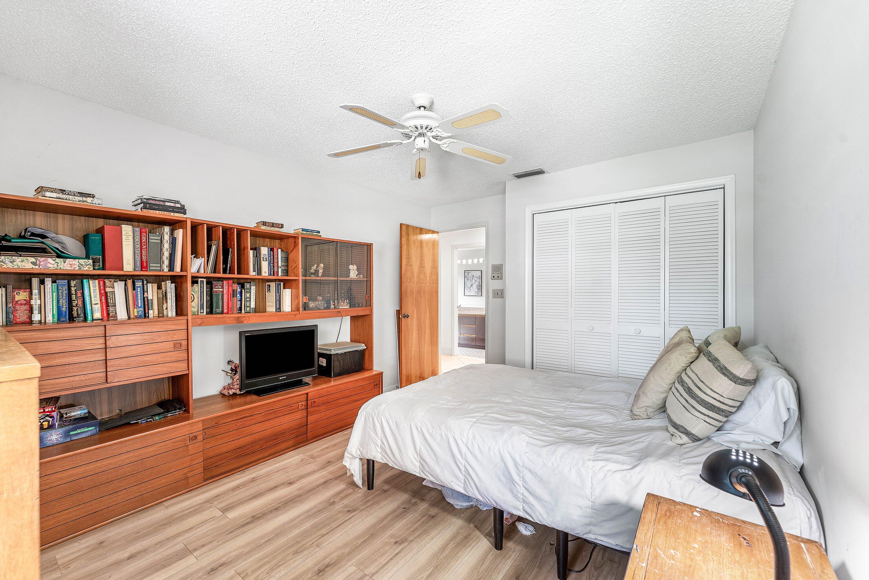 4299 Northwest 26th Avenue Boca Raton, FL 33434 - Photo 27 of 46 023-4299Northwest26thAvenue-BocaRaton-FL