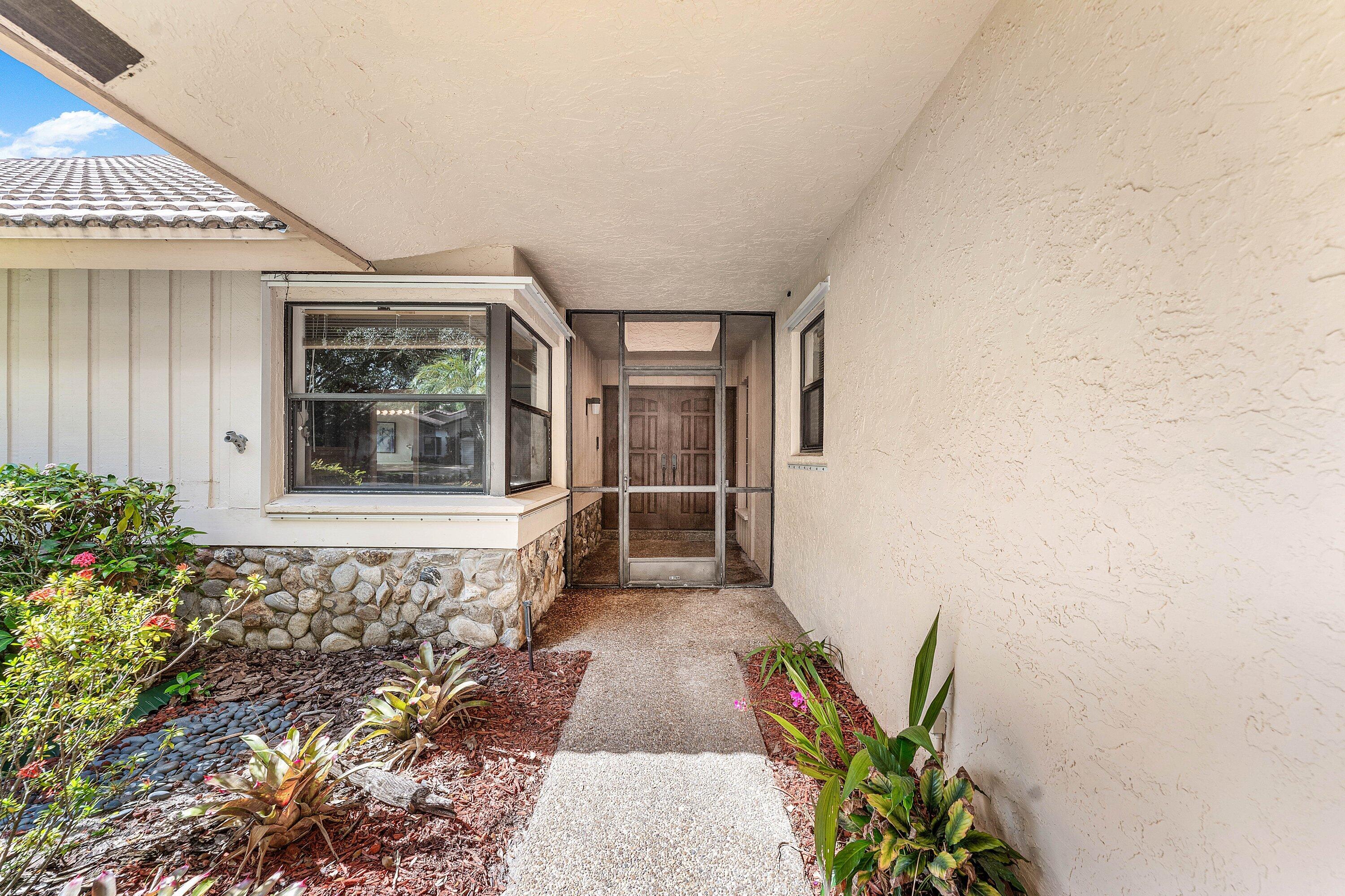 4299 Northwest 26th Avenue Boca Raton, FL 33434 - Photo 3 of 46 004-4299Northwest26thAvenue-BocaRaton-FL