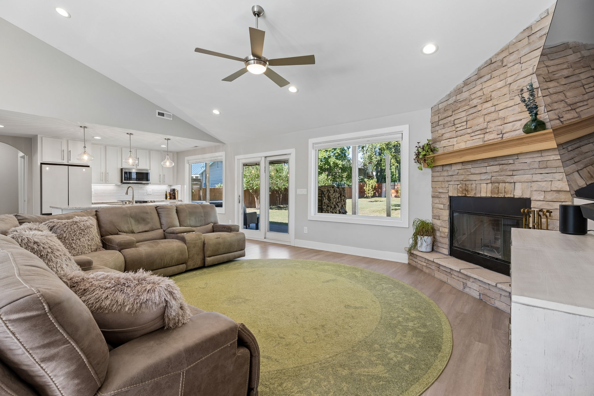 352 Bellevue Road Nashville, TN 37221 - Photo 16 of 87 Gallery Image 16
