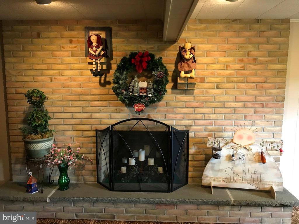2090 Jarvis Road Lancaster, PA 17601 - Photo 14 of 27 Gallery Image 14