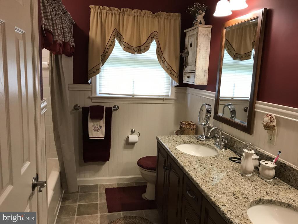 2090 Jarvis Road Lancaster, PA 17601 - Photo 16 of 27 Gallery Image 16