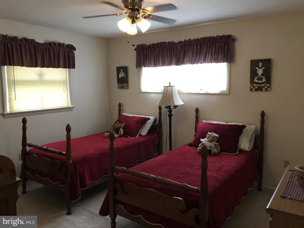 2090 Jarvis Road Lancaster, PA 17601 - Photo 18 of 27 Gallery Image 18