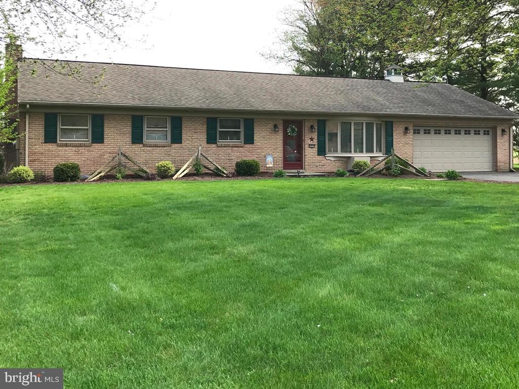 2090 Jarvis Road Lancaster, PA 17601 - Photo 3 of 27 Gallery Image 3