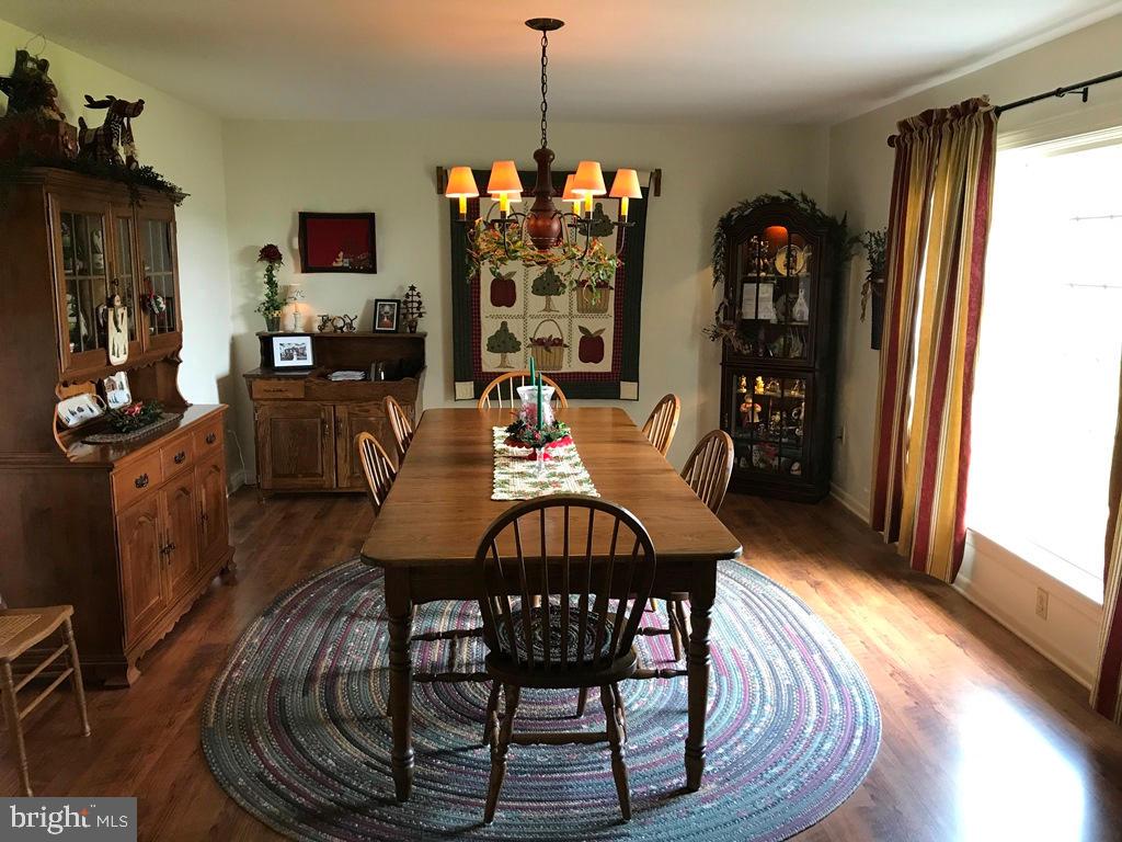 2090 Jarvis Road Lancaster, PA 17601 - Photo 8 of 27 Gallery Image 8