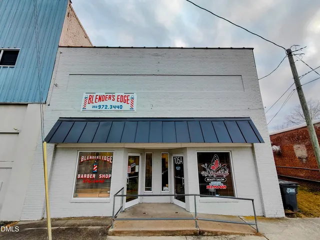 a view of a outdoor space area of the house