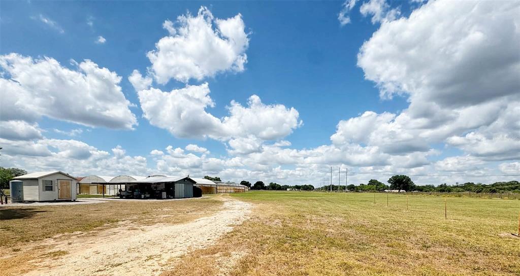 612 Morgan Road Winter Haven, FL 33880 - Photo 19 of 38 a view of a houses with sky view