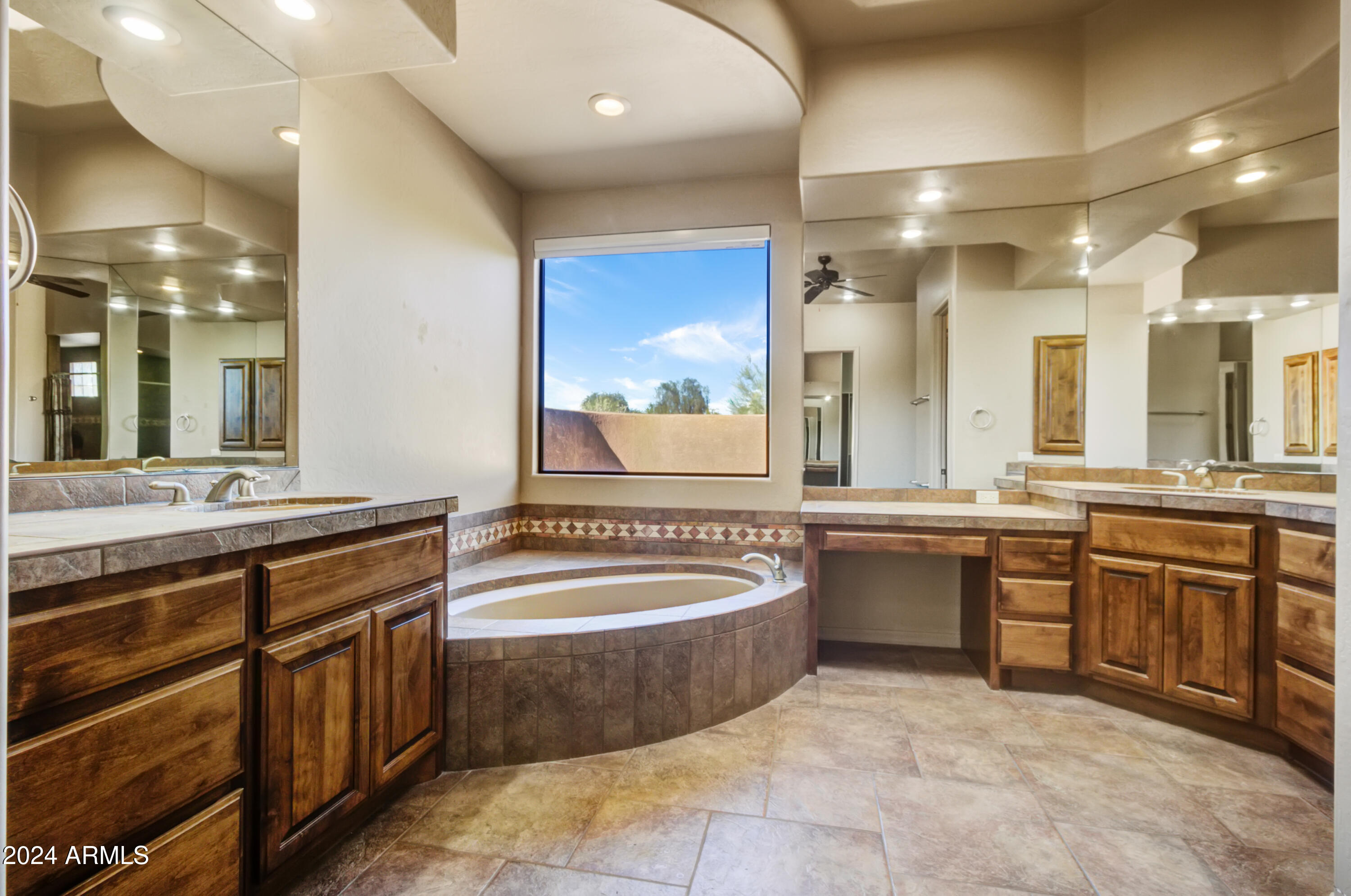 19028 East Picacho Road Rio Verde, AZ 85263 - Photo 13 of 33 013_Primary Bathroom