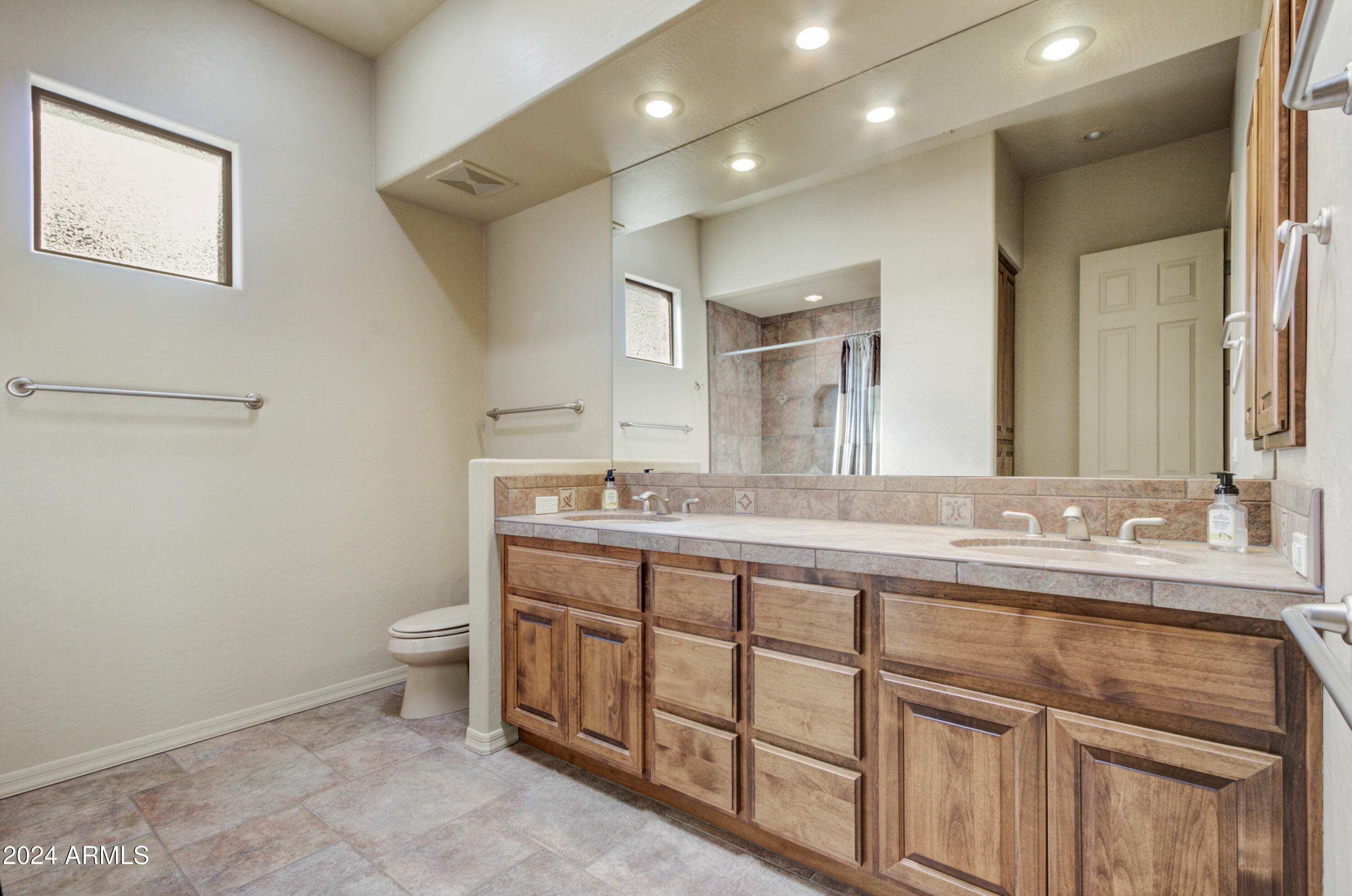 19028 East Picacho Road Rio Verde, AZ 85263 - Photo 15 of 33 015_Bathroom 2