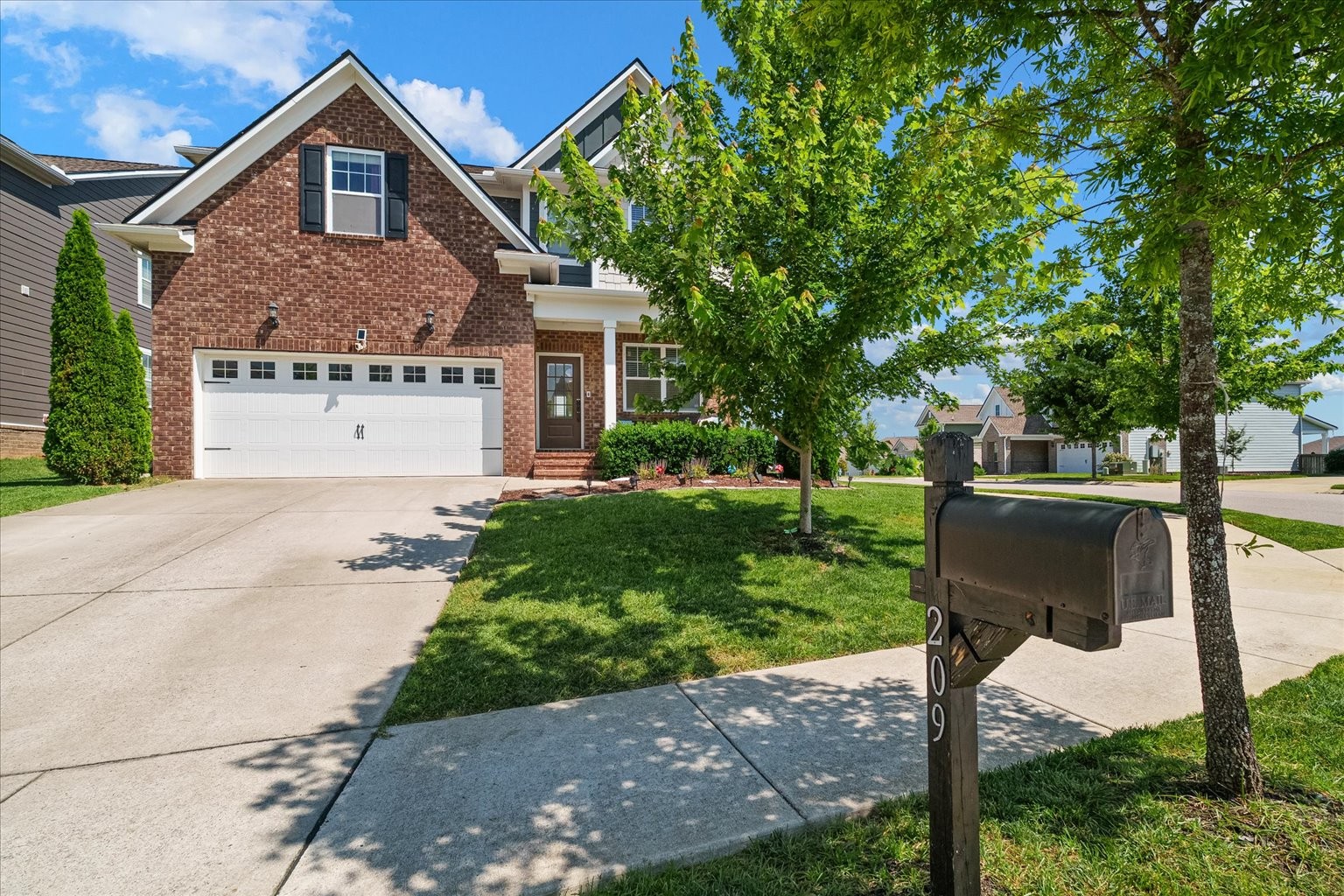 209 Sable Lane Spring Hill, TN 37174 - Photo 4 of 41