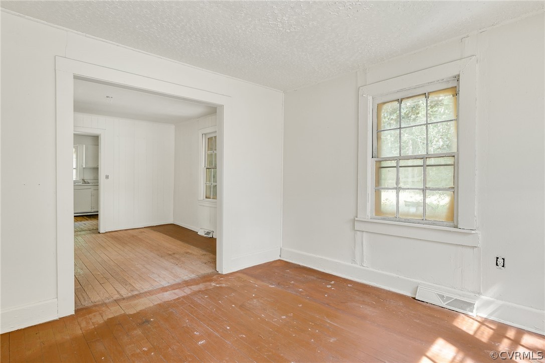 12313 Spiceley Road Ford, VA 23850 - Photo 3 of 17