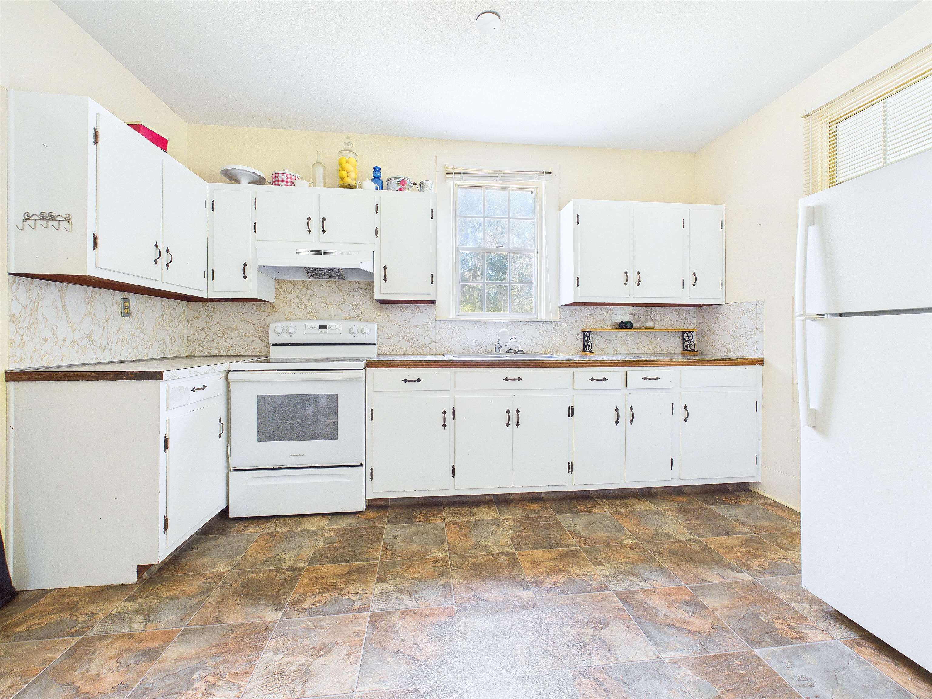 2744 Foley Cut Off Road Perry, FL 32348 - Photo 11 of 28