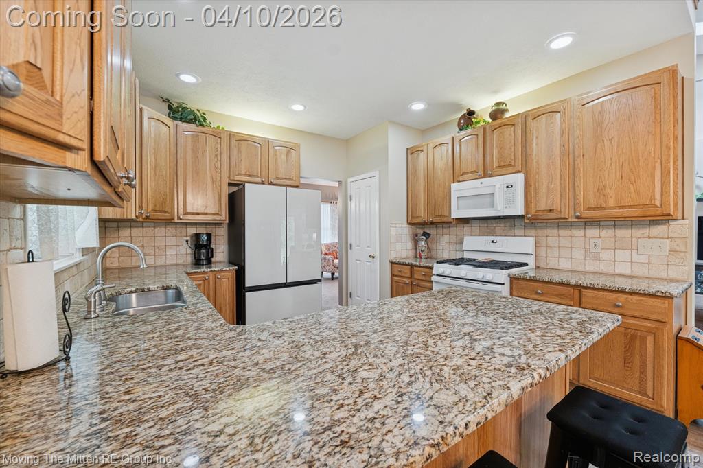 15265 Hannan Road Romulus, MI 48174 - Photo 14 of 63