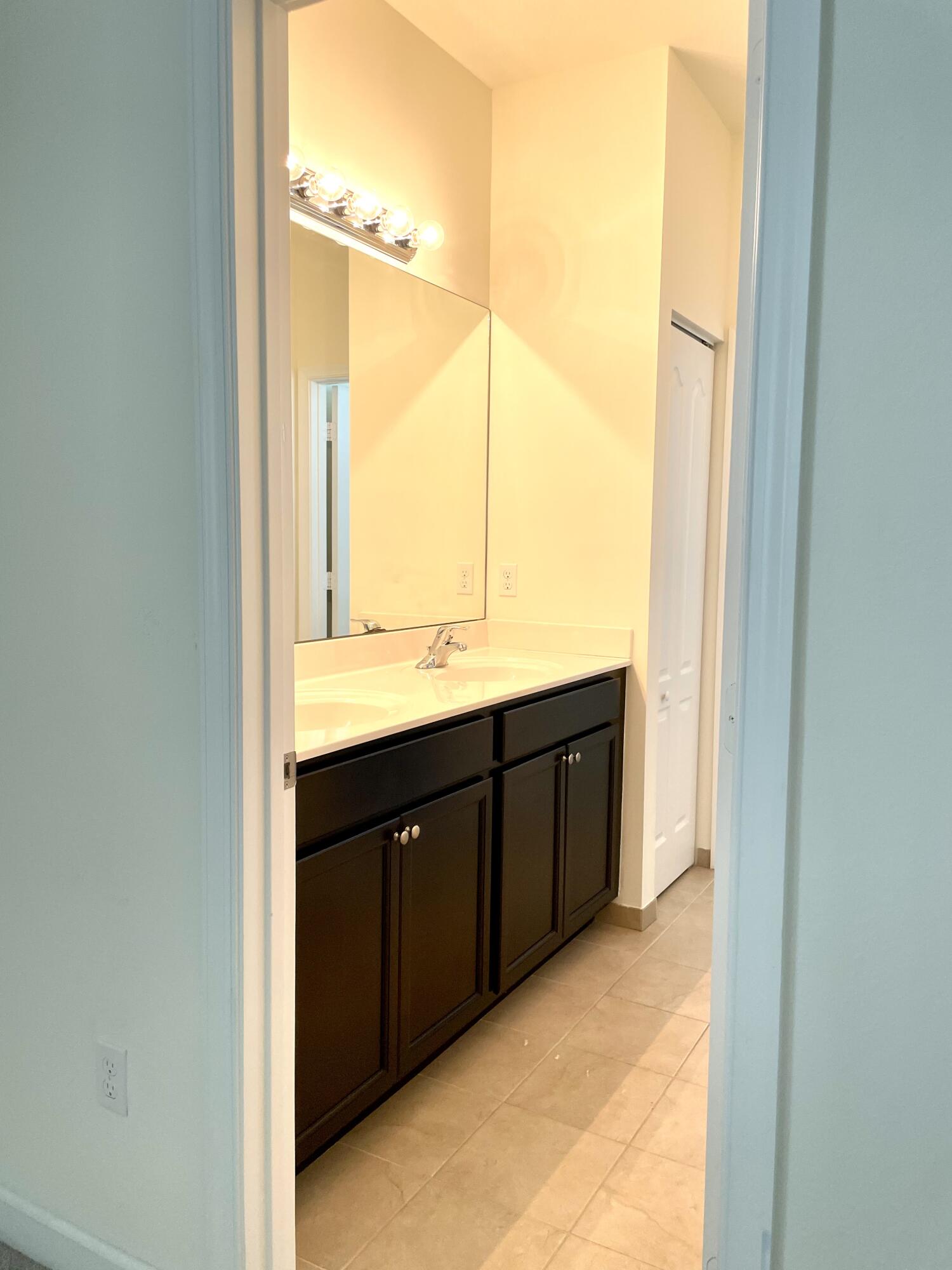 9626 Southwest Purple Martin Way Stuart, FL 34997 - Photo 13 of 48 Jack and Jill Bathroom