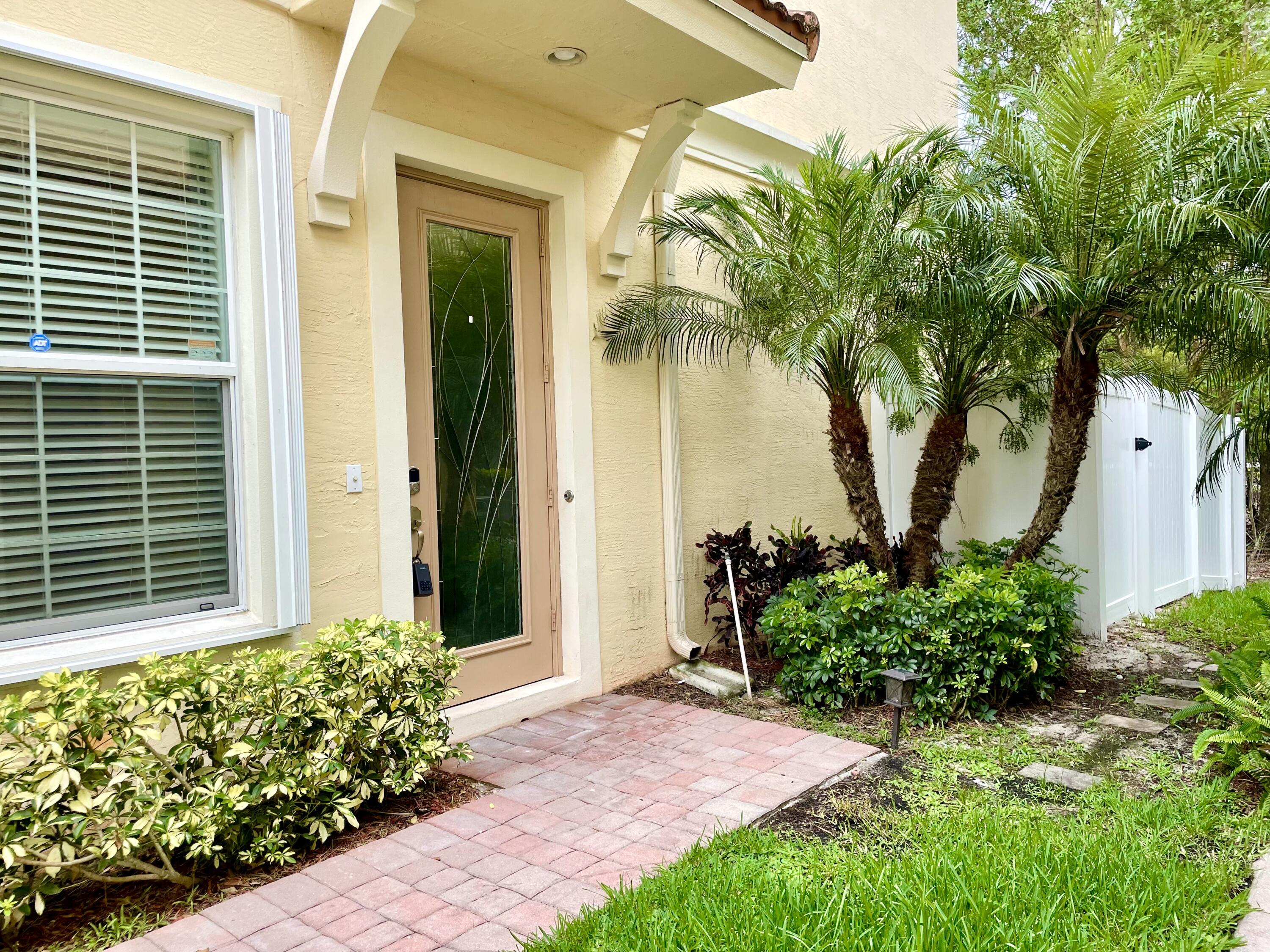 9626 Southwest Purple Martin Way Stuart, FL 34997 - Photo 42 of 48 cute overhang