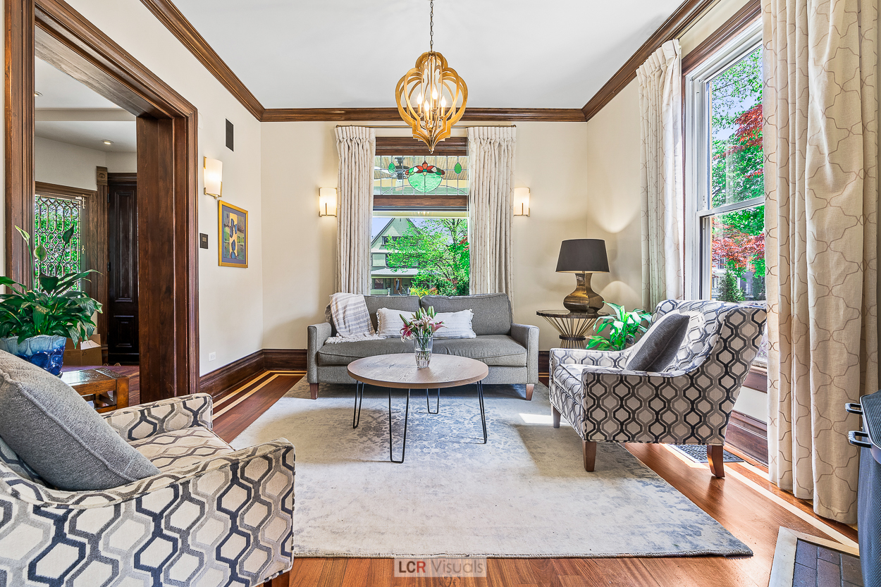 115 Wesley Avenue Oak Park, IL 60302 - Photo 4 of 36