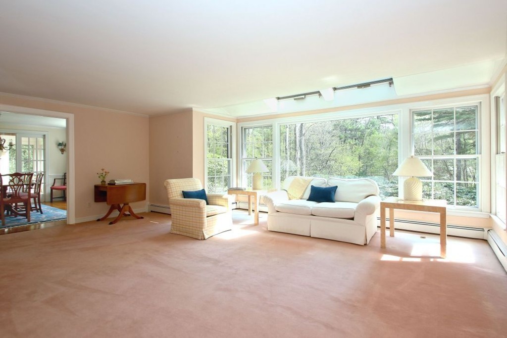 150 Cherry Brook Road Weston, MA 02493 - Photo 9 of 18 Gallery Image 9