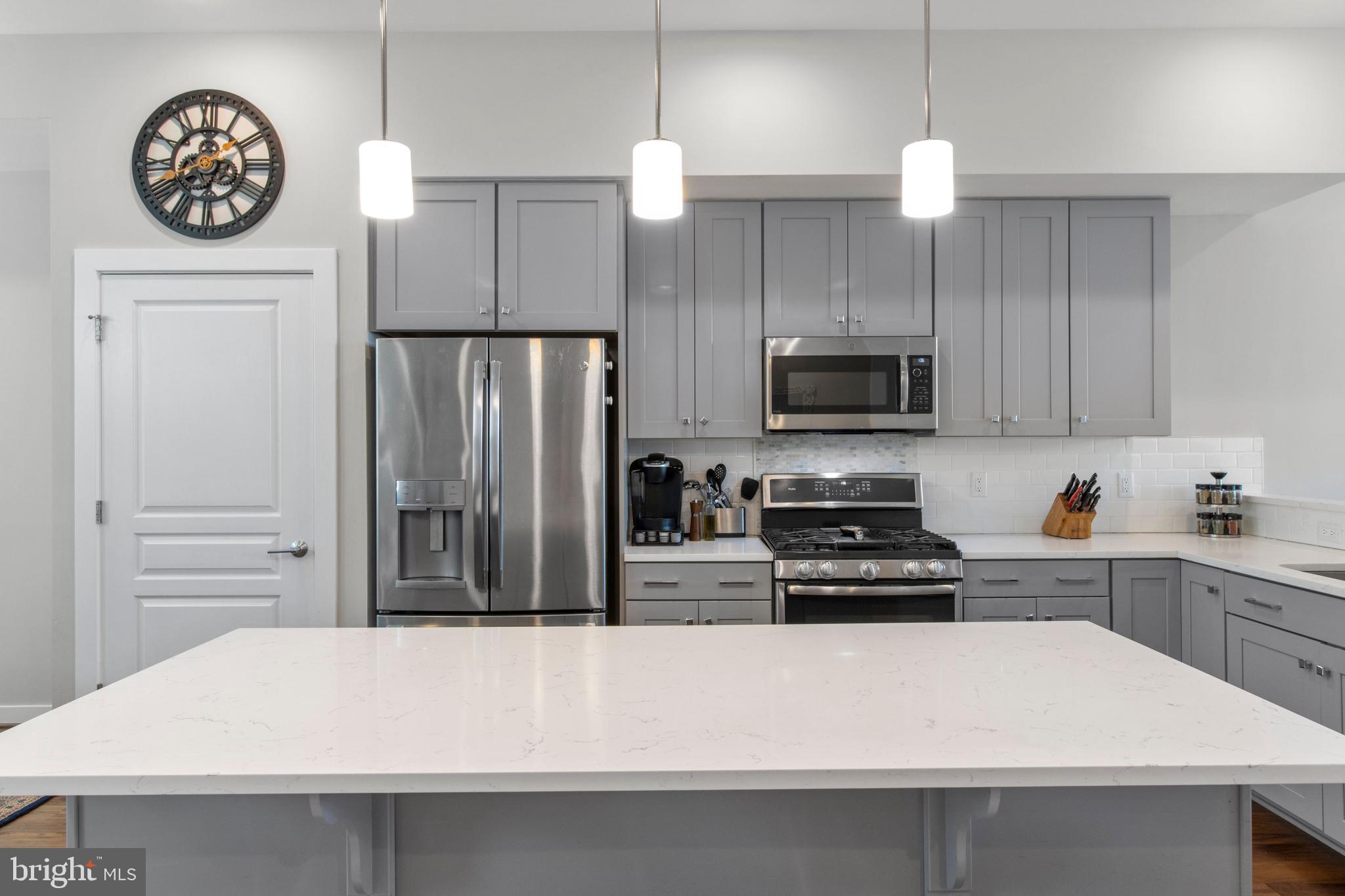 406 Reed Street Philadelphia, PA 19147 - Photo 9 of 36 Gallery Image 9