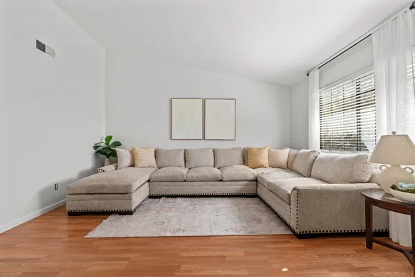 $580,000 | 2640 Lincoln Boulevard, Tracy, CA 95376