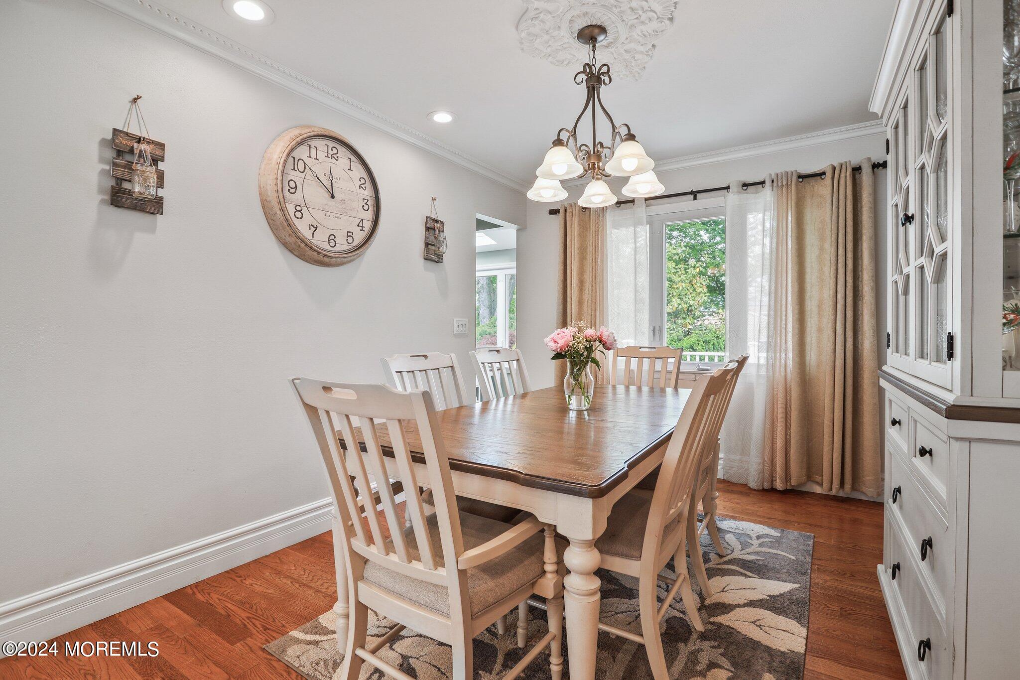 18 Nottingham Road Manalapan, NJ 07726 - Photo 8 of 36 DINING ROOM
