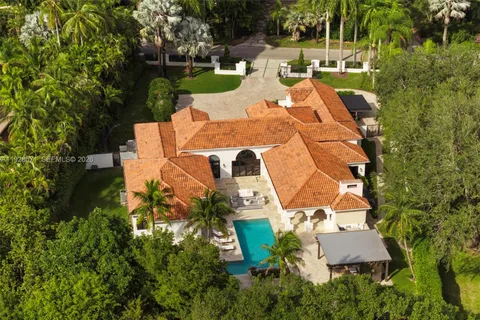 $4,599,000 | 7430 Southwest 66th Street, Miami, FL 33143