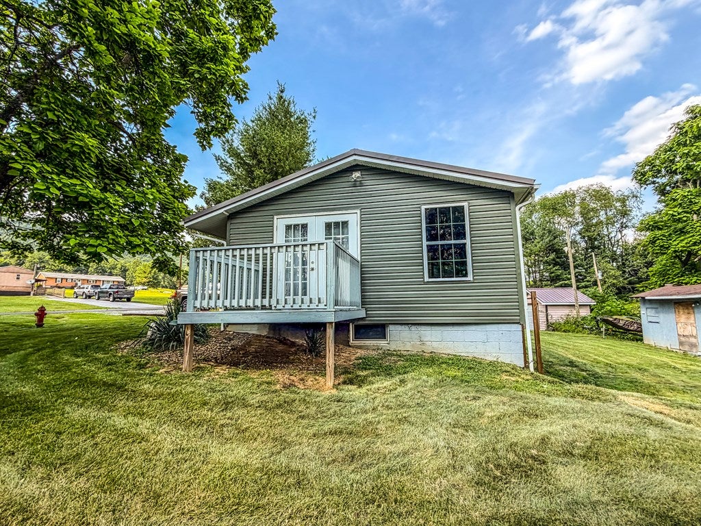 200 Coleman Road Max Meadows, VA 24360 - Photo 32 of 35 Gallery Image 32
