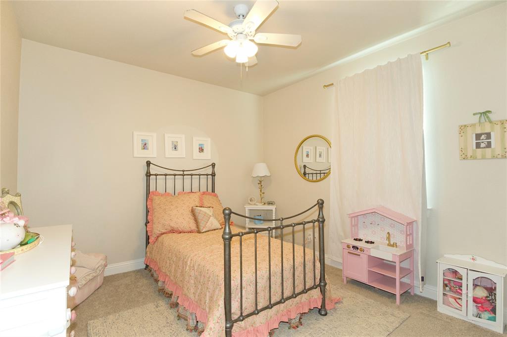 528 Mustang Lane Pilot Point, TX 76258 - Photo 11 of 25