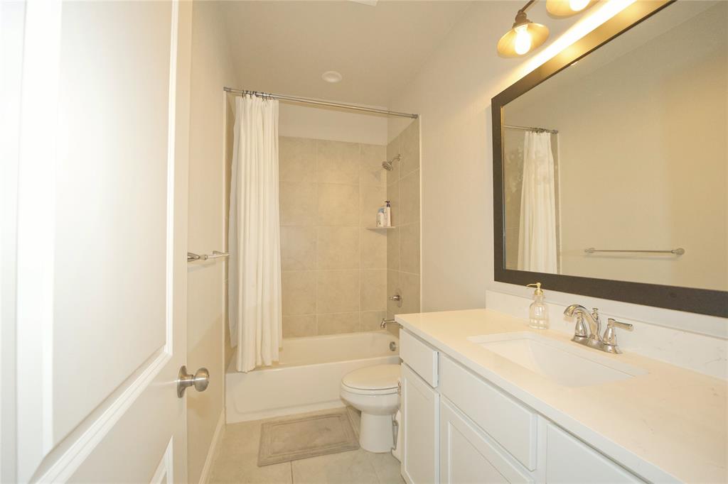 528 Mustang Lane Pilot Point, TX 76258 - Photo 12 of 25