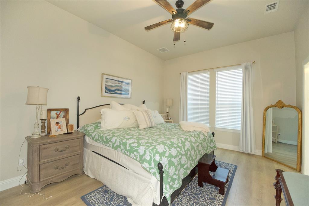 528 Mustang Lane Pilot Point, TX 76258 - Photo 14 of 25