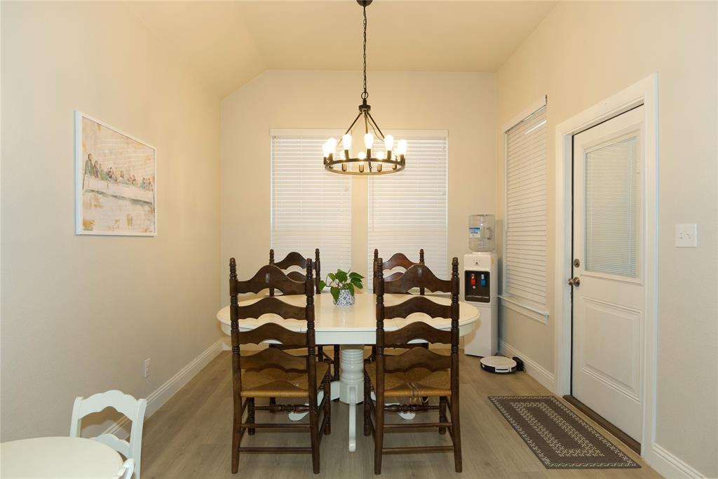 528 Mustang Lane Pilot Point, TX 76258 - Photo 8 of 25