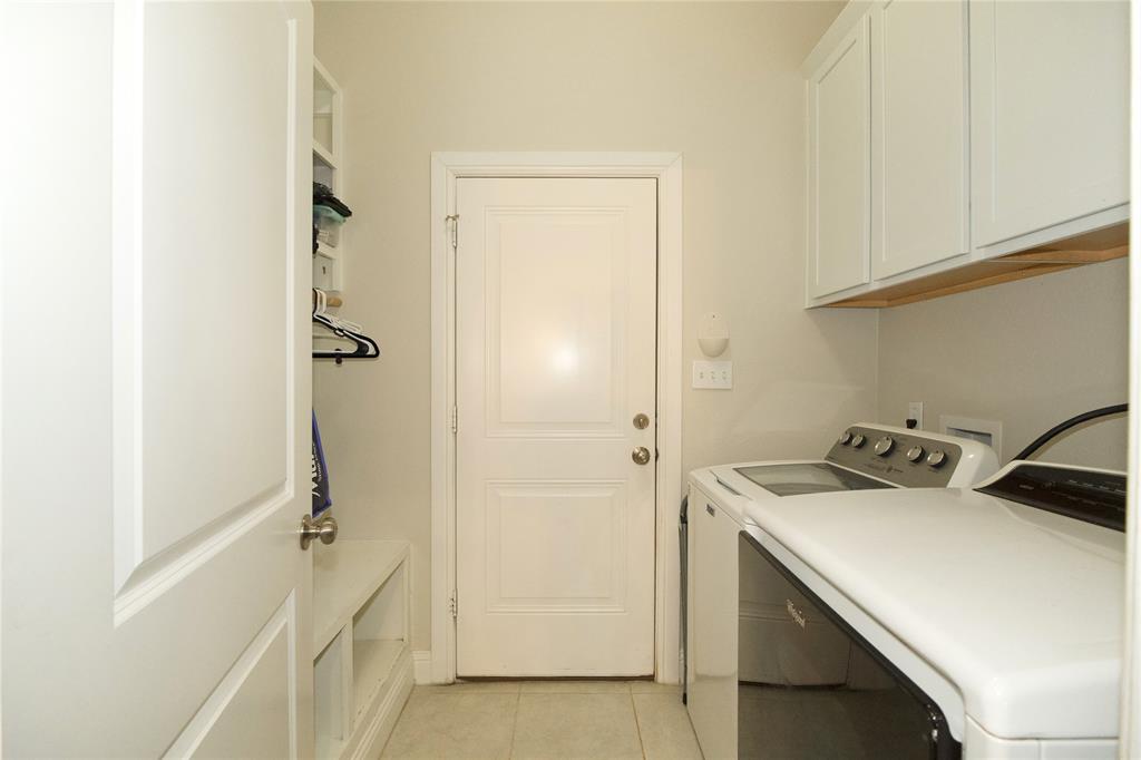 528 Mustang Lane Pilot Point, TX 76258 - Photo 10 of 25