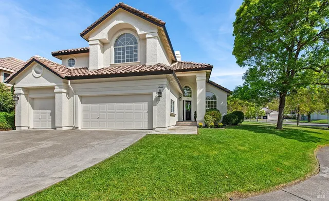 $1,279,000 | 5426 Spring Lake Court, Santa Rosa, CA 95409