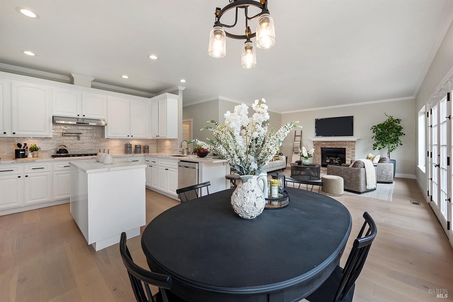 5426 Spring Lake Court Santa Rosa, CA 95409 - Photo 11 of 44