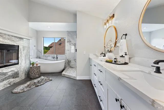 $1,279,000 | 5426 Spring Lake Court, Santa Rosa, CA 95409