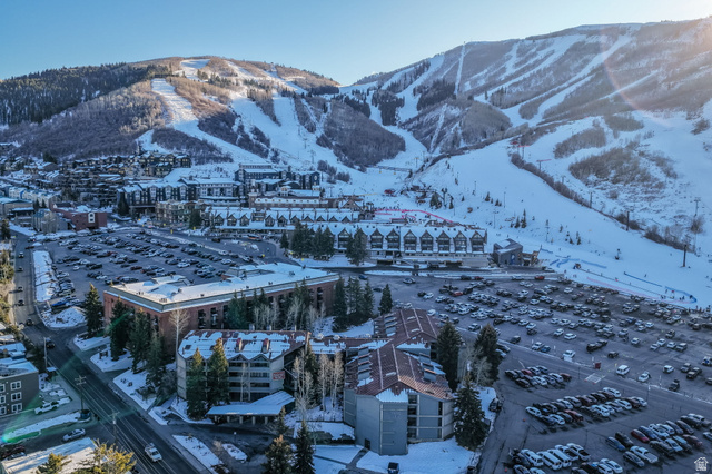 50 Shadow Ridge Road, Unit 4209 Park City, UT 84060 - Photo 46 of 50 Mountain backdrop with snow-covered terrain