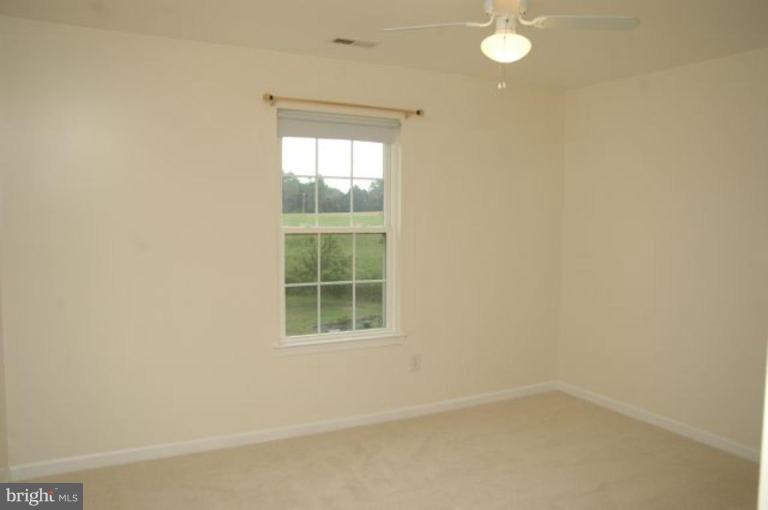 800 Bayard Road Lothian, MD 20711 - Photo 11 of 16 Bedroom #4