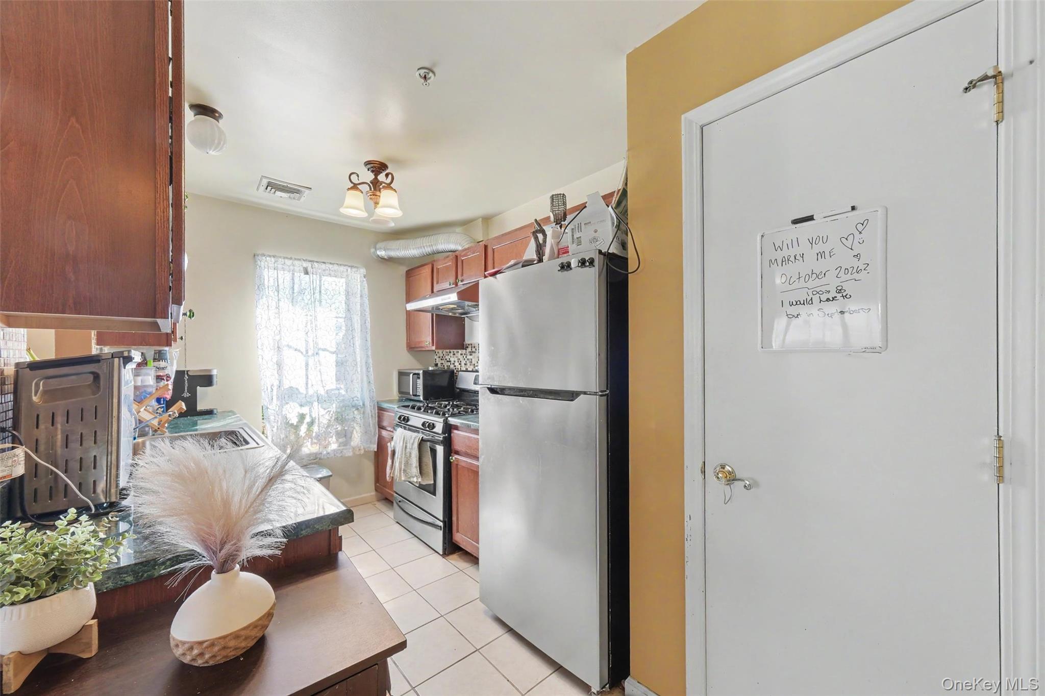 185 Ruth Court Middletown, NY 10940 - Photo 6 of 29