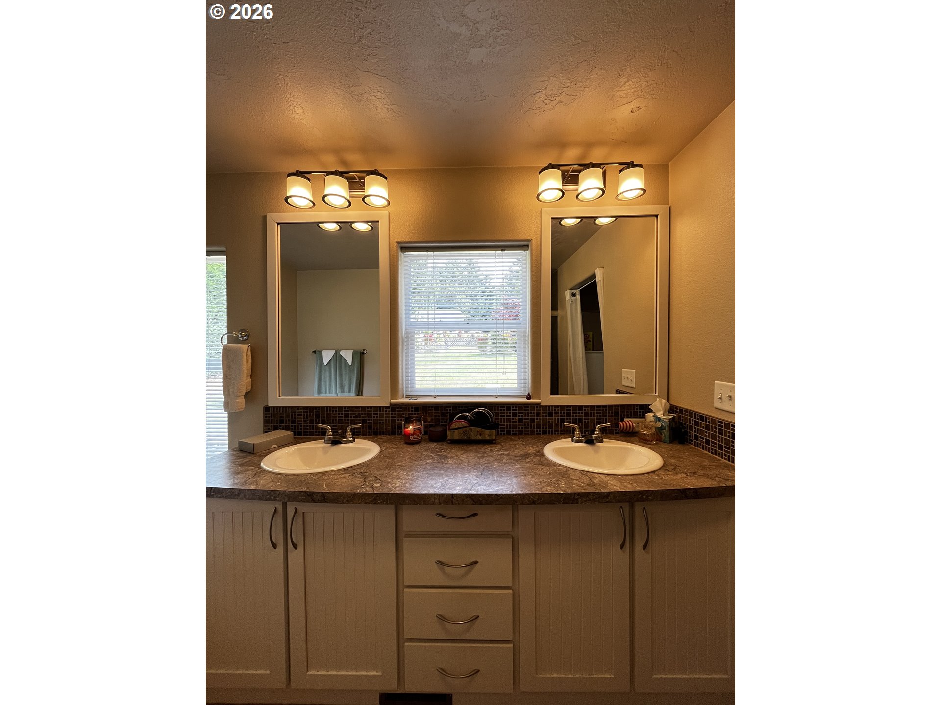 83235 Clear Lake Road Florence, OR 97439 - Photo 13 of 41