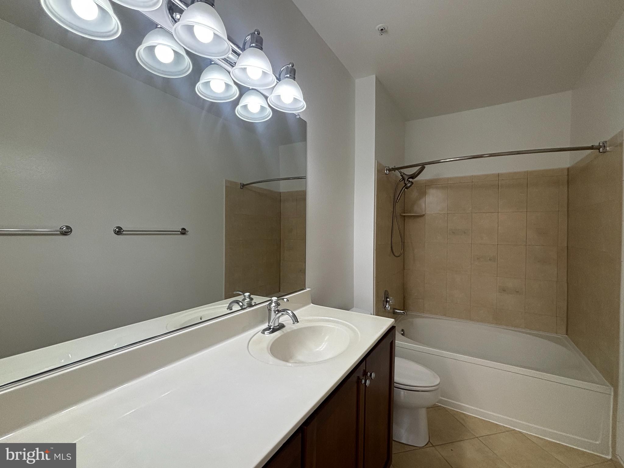 11800 Old Georgetown Road, Unit 1407 North Bethesda, MD 20852 - Photo 15 of 34