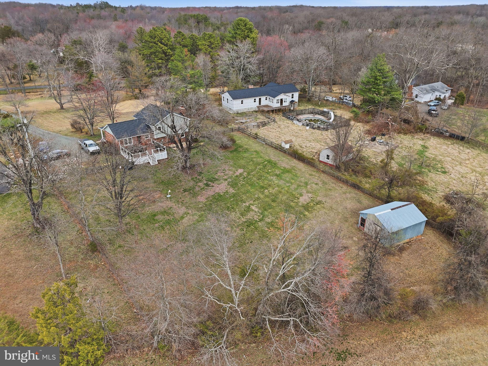 4051 Ringwood Road Nokesville, VA 20181 - Photo 6 of 58 a view of outdoor space and yard