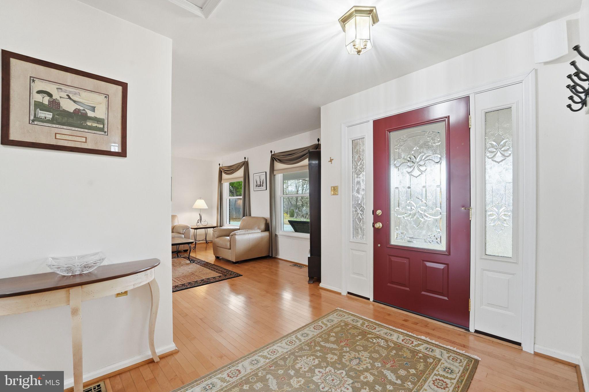4051 Ringwood Road Nokesville, VA 20181 - Photo 10 of 58 a living room with furniture and a window