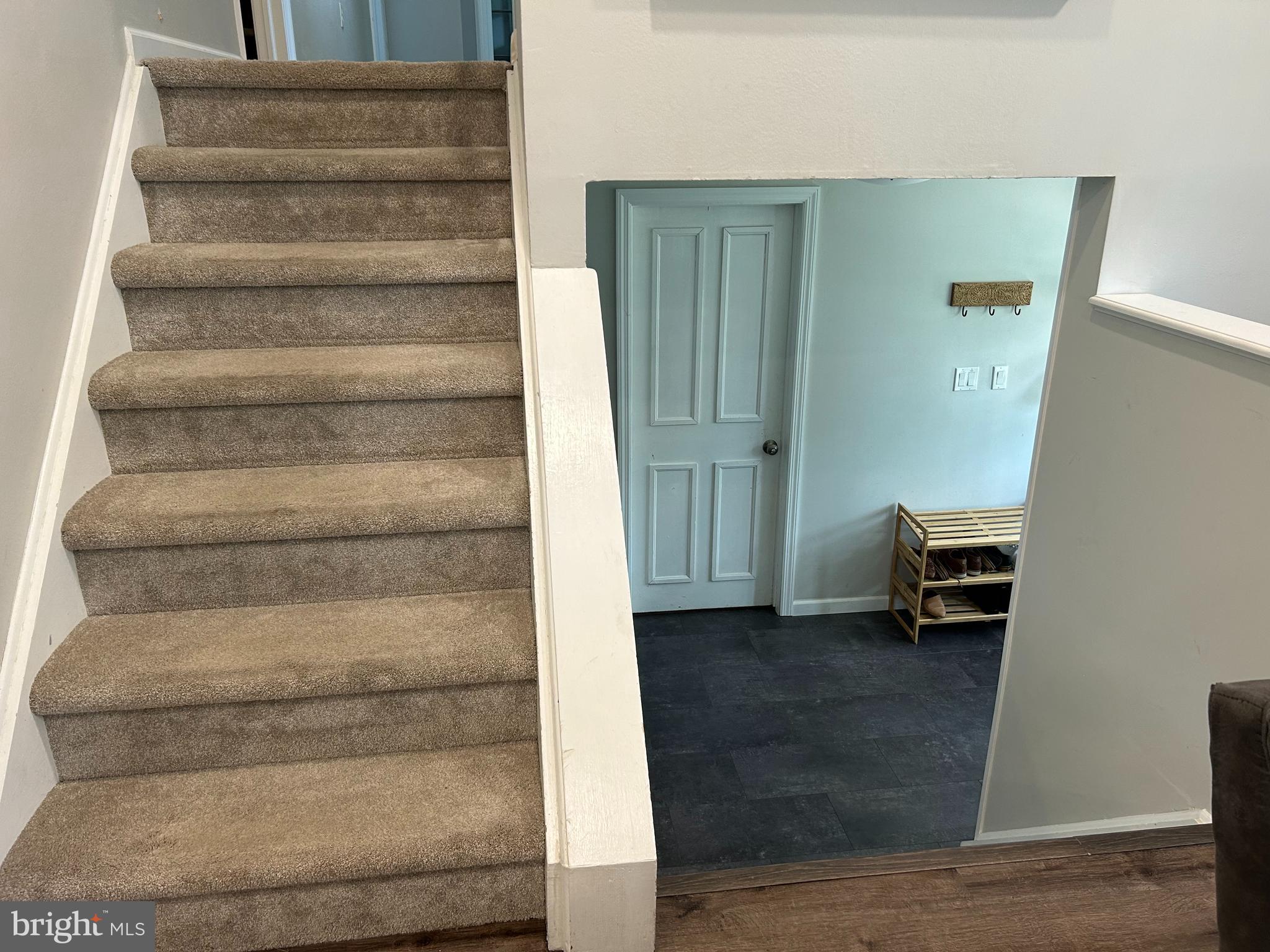 1932 Split Rock Road Lancaster, PA 17601 - Photo 20 of 51 Stairs to upper level and entry level