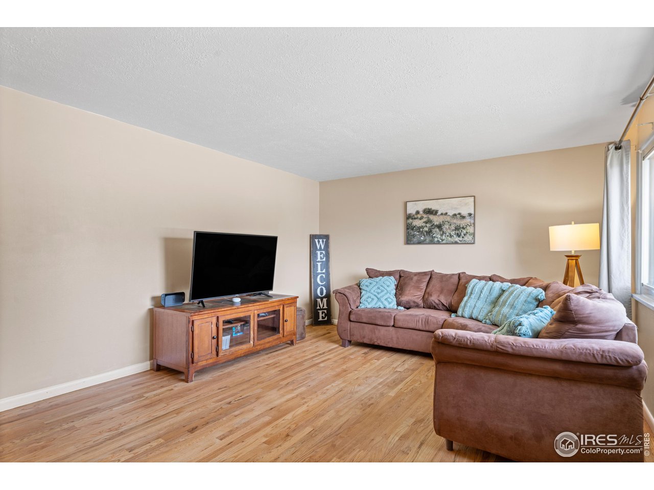 2043 26th Street Road Greeley, CO 80631 - Photo 4 of 34 Gallery Image 4