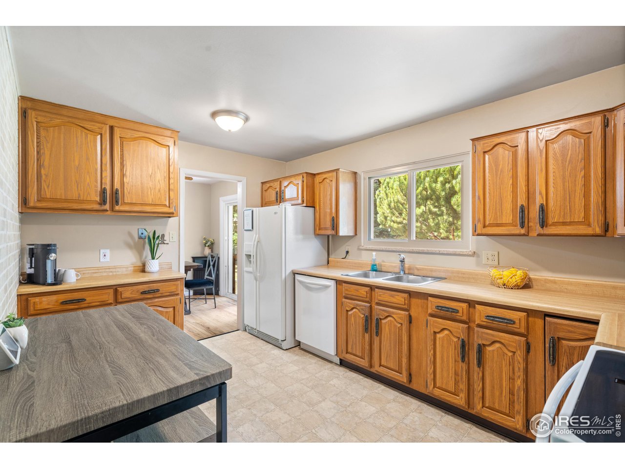 2043 26th Street Road Greeley, CO 80631 - Photo 8 of 34 Gallery Image 8