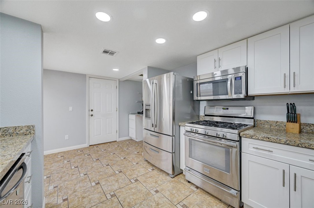 918 Clipper Drive Henderson, NV 89015 - Photo 17 of 29