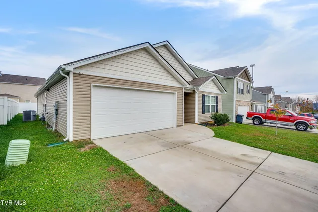 $314,900 | 1237 Stamp Lodge Road, Kingsport, TN 37660