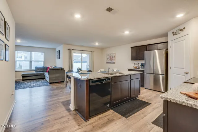 $314,900 | 1237 Stamp Lodge Road, Kingsport, TN 37660