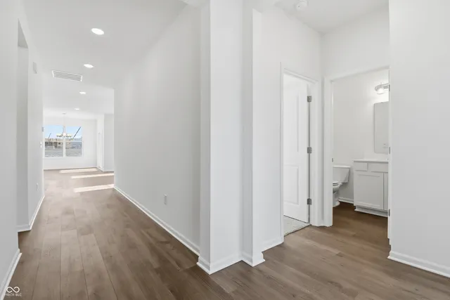 $2,000 | 2863 Piper Place, Indianapolis, IN 46268