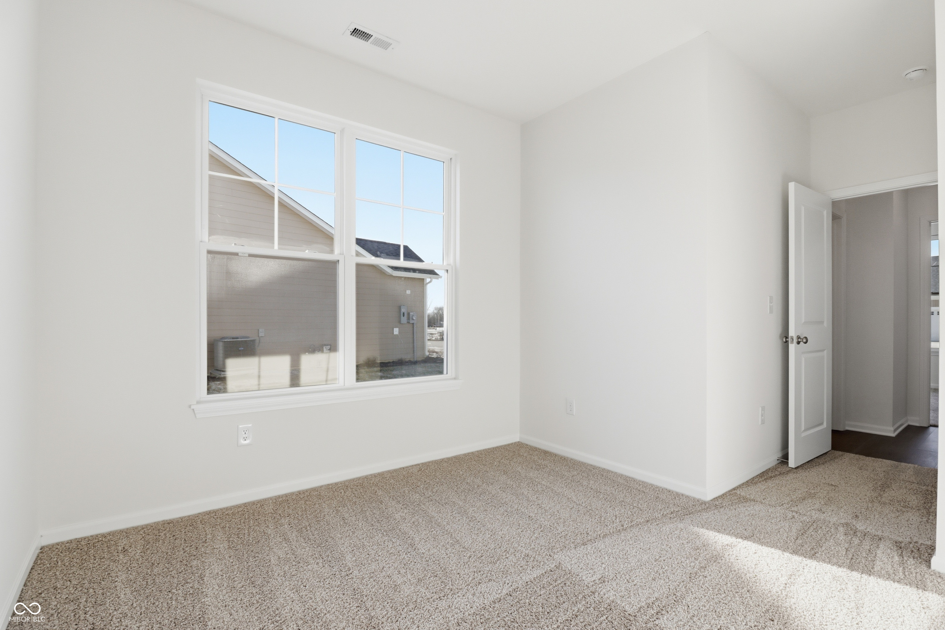 2863 Piper Place Indianapolis, IN 46268 - Photo 16 of 39